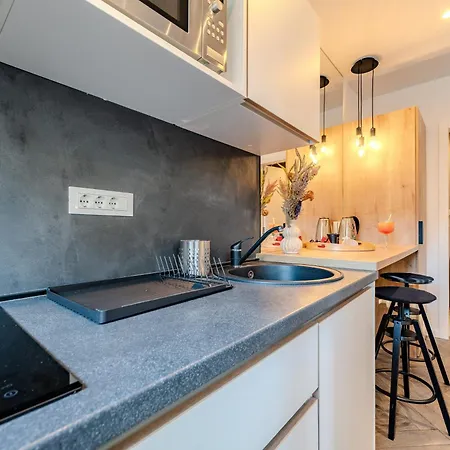 Dioniz Luxury 1 Appartement *